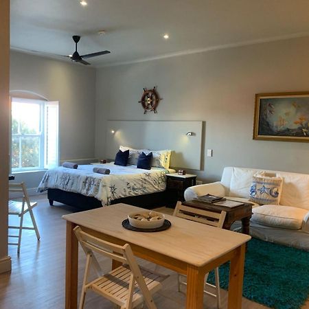 Hermanus Waterfront Apartment 12 Eksteriør billede